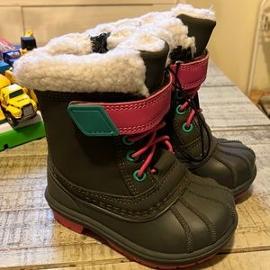 Toddler 5T boots. Cat & Jack brand. New, never worn.